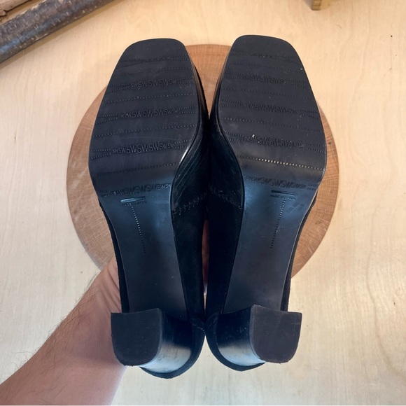 *Stuart Weitzman | Black Suede Loafer Pumps Size 8M - Picture 15 of 16